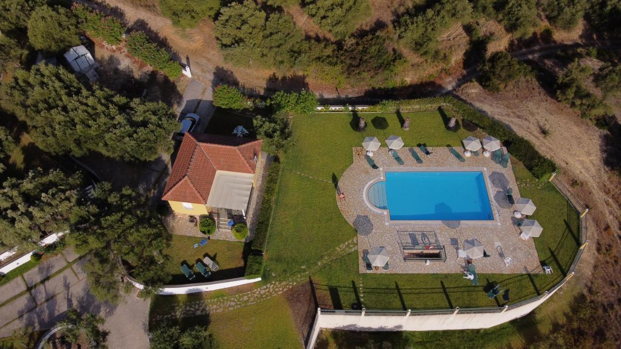 Thermanti Villas สปาร์เชีย ภายนอก รูปภาพ