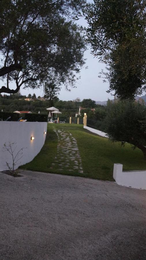 Thermanti Villas สปาร์เชีย ภายนอก รูปภาพ