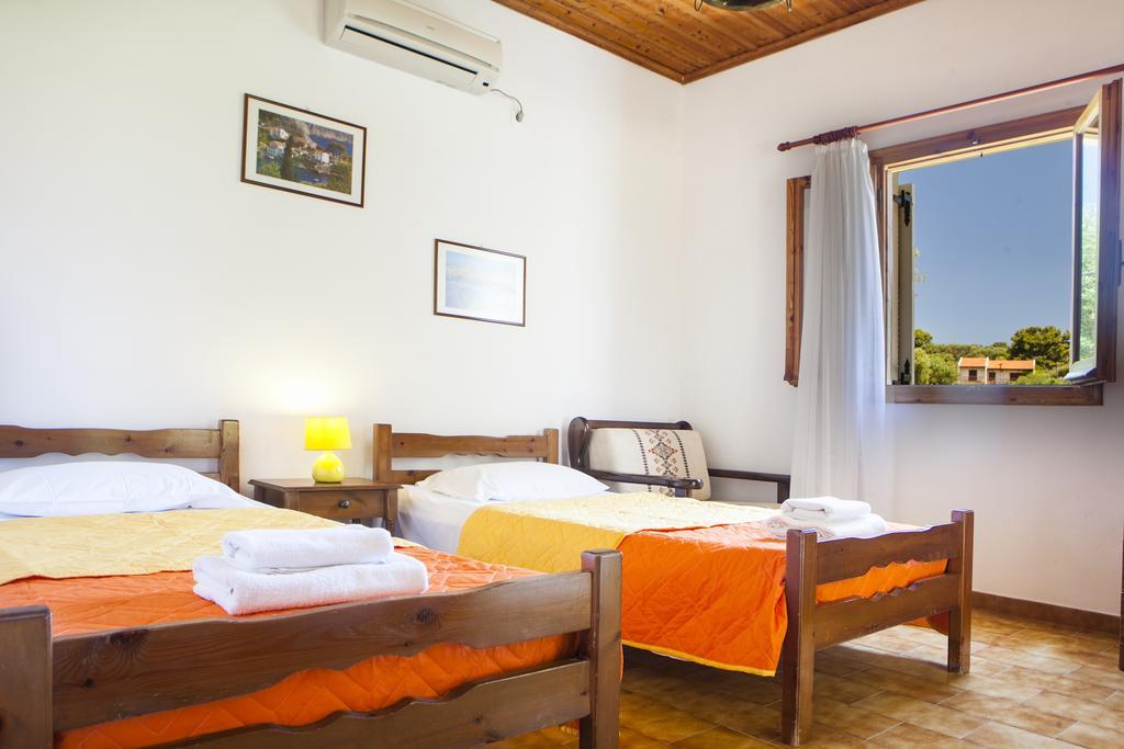 Thermanti Villas สปาร์เชีย ภายนอก รูปภาพ