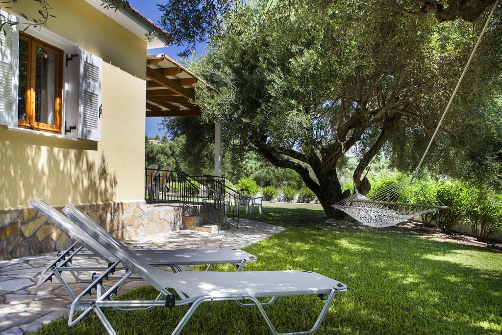 Thermanti Villas สปาร์เชีย ภายนอก รูปภาพ