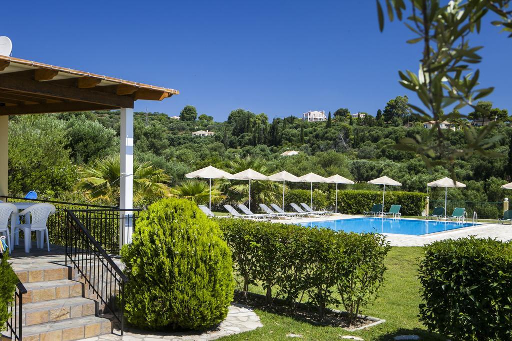 Thermanti Villas สปาร์เชีย ภายนอก รูปภาพ