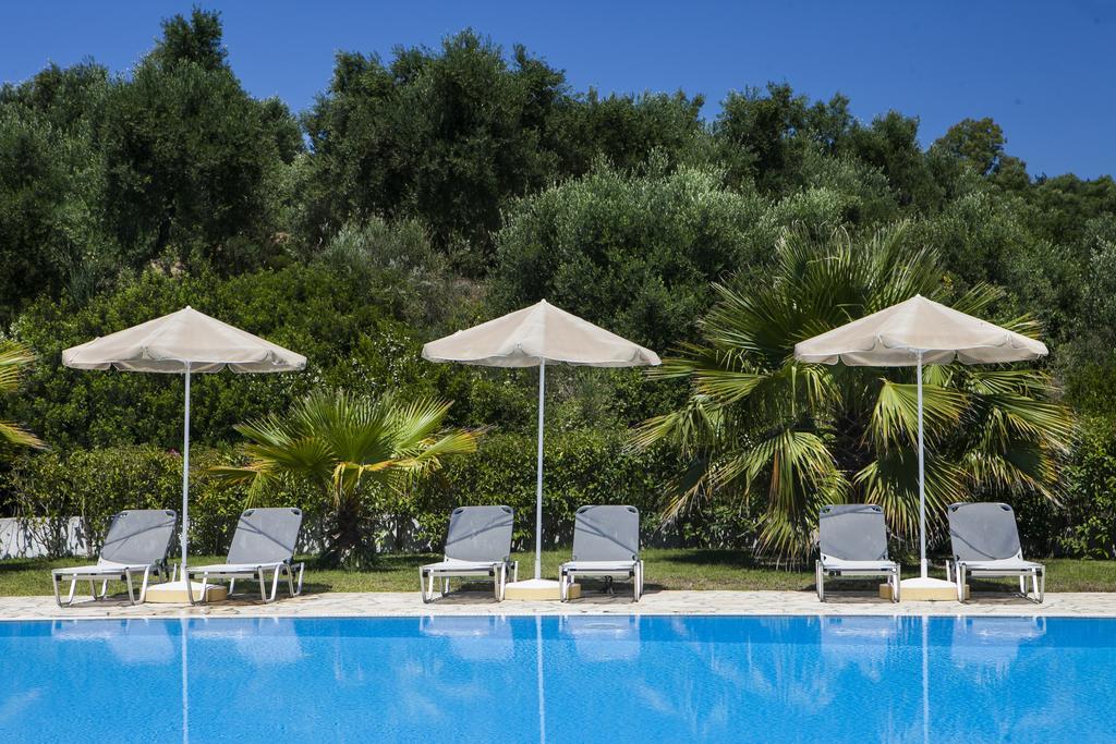 Thermanti Villas สปาร์เชีย ภายนอก รูปภาพ