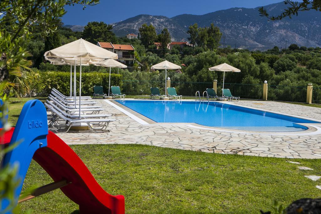 Thermanti Villas สปาร์เชีย ภายนอก รูปภาพ