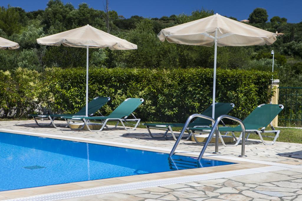 Thermanti Villas สปาร์เชีย ภายนอก รูปภาพ